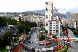 De safety car met Daniel Ricciardo, Red Bull Racing RB12