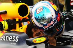 Daniel Ricciardo, Red Bull Racing RB12 in griglia