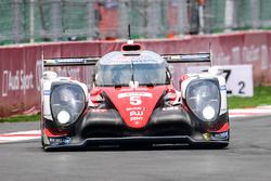 #5 Toyota Racing Toyota TS050 Hybrid: Anthony Davidson, Sébastien Buemi, Kazuki Nakajima