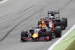 Max Verstappen (NLD) Red Bull Racing RB12
