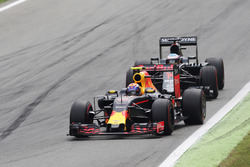 Max Verstappen (NLD) Red Bull Racing RB12