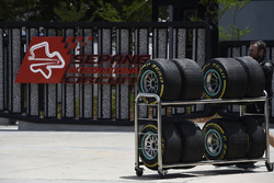 Des pneus Pirelli