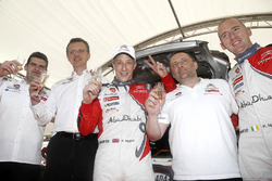 Les vainqueurs Kris Meeke, Paul Nagle, Citroën DS3 WRC, Abu Dhabi Total World Rally Team