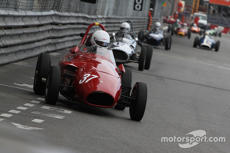 Formula junior, azione