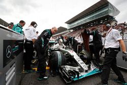 Lewis Hamilton, Mercedes AMG F1 W07 Hybrid