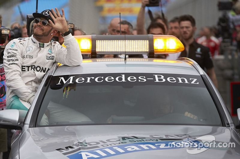 Polesitter Lewis Hamilton, Mercedes AMG F1 Team