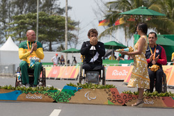 Podium: Winner Alex Zanardi with Stuart Tripp and Oscar Sanchez