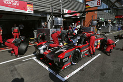 #8 Audi Sport Team Joest Audi R18 e-tron quattro: Lucas di Grassi, Loic Duval, Oliver Jarvis