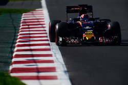 Daniil Kvyat, Scuderia Toro Rosso STR11