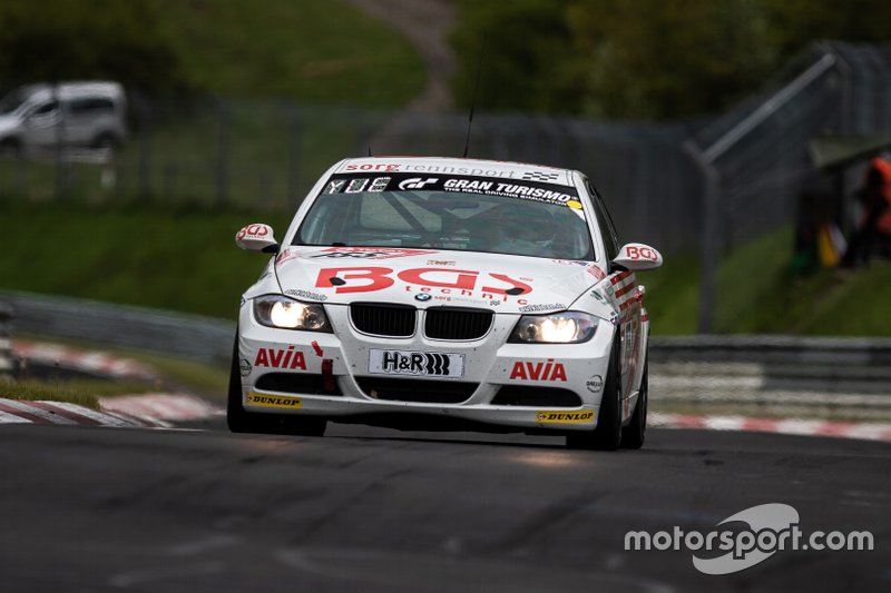 #155 Emir Aşarı, Ersin Yücesan, Torsten Kratz, BMW 325i, Sorg Rennsport