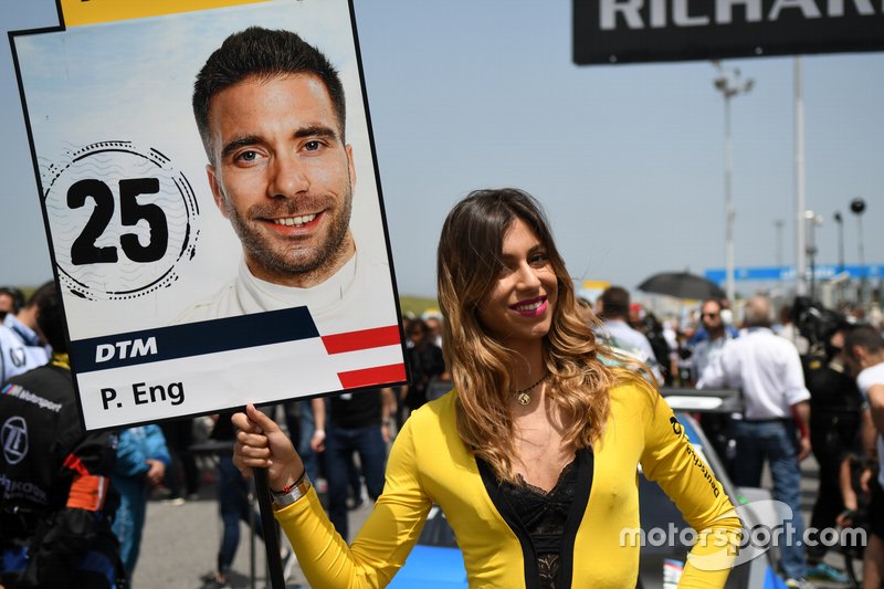Grid girl