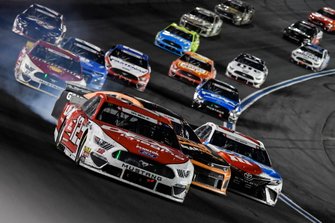 Ryan Blaney, Team Penske, Ford Mustang DEX Imaging, Kurt Busch, Chip Ganassi Racing, Chevrolet Camaro GEARWRENCH, Kyle Busch, Joe Gibbs Racing, Toyota Camry M&M's Red, White & Blue