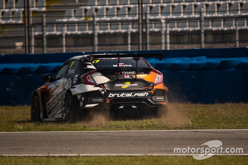 Martin Ryba, Brutal Fish Racing Team Honda Civic Type R TCR