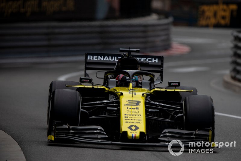 Daniel Ricciardo, Renault R.S.19