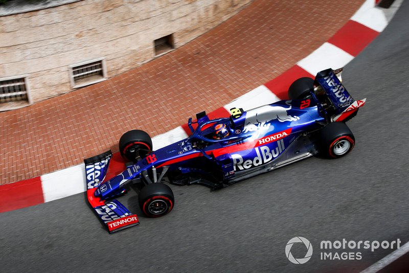 Alexander Albon, Toro Rosso STR14