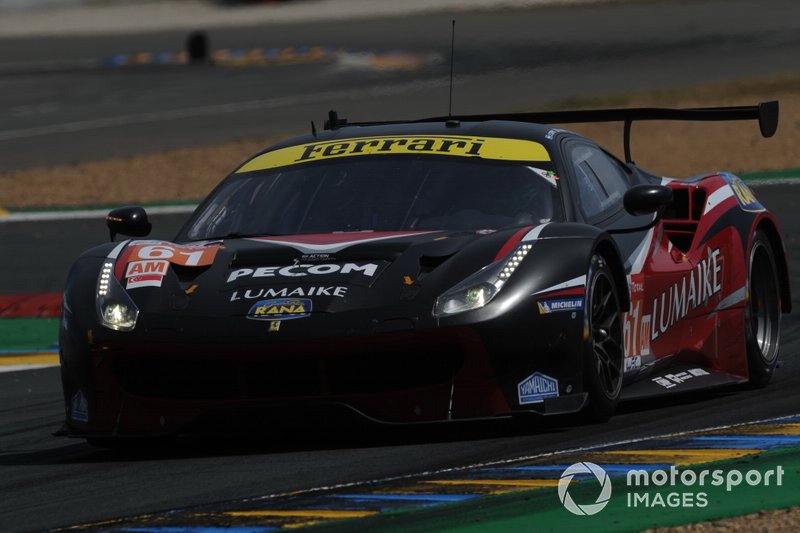 #61 Clearwater Racing Ferrari 488 GTE: Luis Perez Companc, Matteo Cressoni, Matthew Griffin