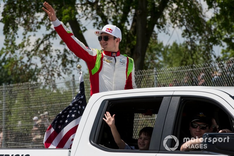 Patricio <b>OWard</b>, Carlin Chevrolet, pre carrera at Detroit - IndyCar Fotos