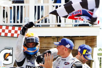 Race winner #55 Mazda Team Joest Mazda DPi, DPi: Jonathan Bomarito, Harry Tincknell, Olivier Pla