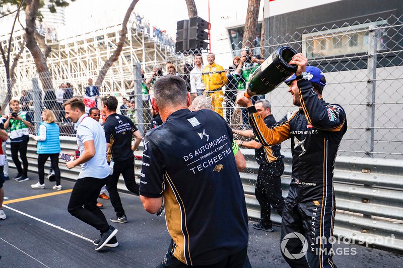 Jean-Eric Vergne, DS TECHEETAH celebrates victory in parc ferme with his team
