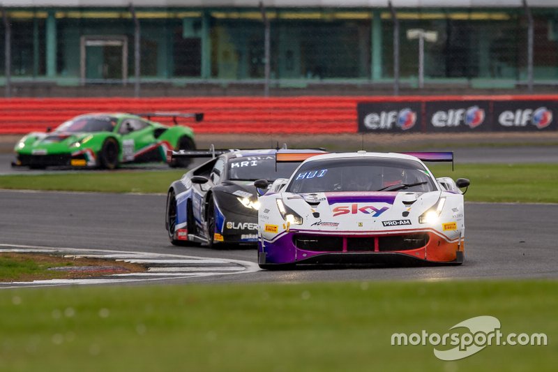 #93 Tempesta Racing Ferrari 488 GT3: Chris Buncombe, Jonathan Hui, Chris Froggatt