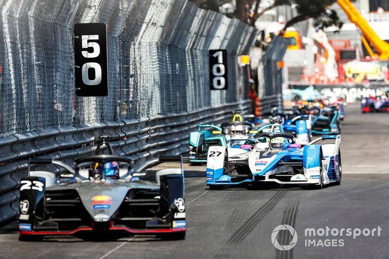 Sébastien Buemi, Nissan e.Dams, Nissan IMO1 Alexander Sims, BMW I Andretti Motorsports, BMW iFE.18