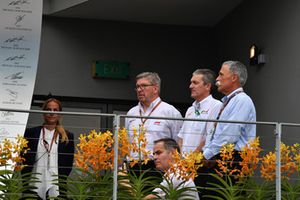 Andrew Denford, F1 in Schools, Ross Brawn, Formula One Managing Director of Motorsports and Chase Carey, Chief Executive Officer and Executive Chairman of the Formula One Group F1 in Schools on the podium 