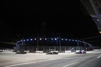 Carlos Sainz Jr., Renault Sport F1 Team R.S. 18, Nico Hulkenberg, Renault Sport F1 Team R.S. 18, Pierre Gasly, Scuderia Toro Rosso STR13