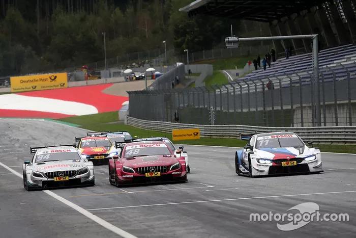 Marco Wittmann, BMW Team RMG, BMW M4 DTM, Edoardo Mortara, Mercedes-AMG Team HWA, Mercedes-AMG C63 DTM, Pascal Wehrlein, Mercedes-AMG Team HWA, Mercedes-AMG C63 DTM