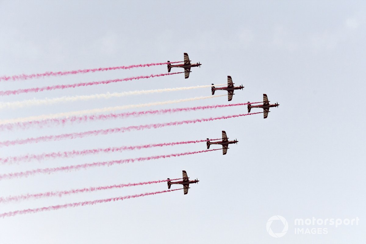 Las Fuerzas Aéreas de Qatar pasan sobre la parrilla con Pilatus PC-21's
