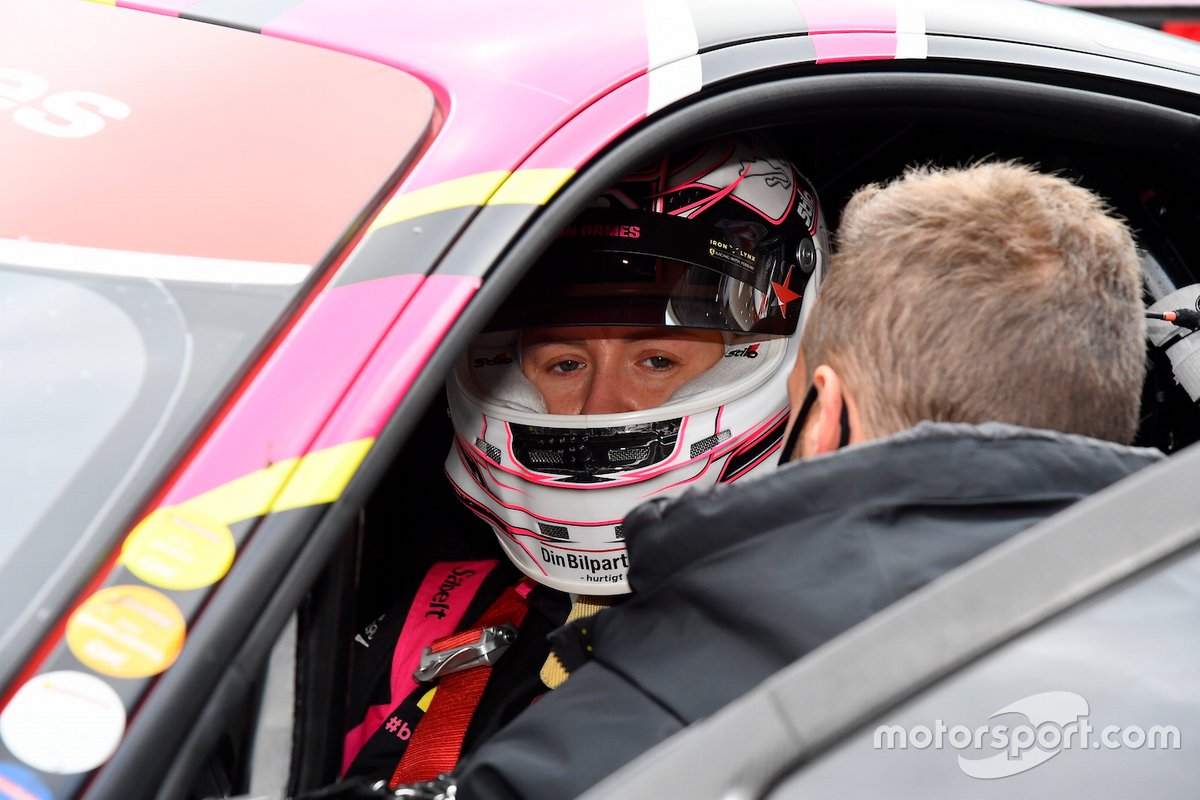 #83, Michelle Gatting, Scuderia Niki - Iron Lynx