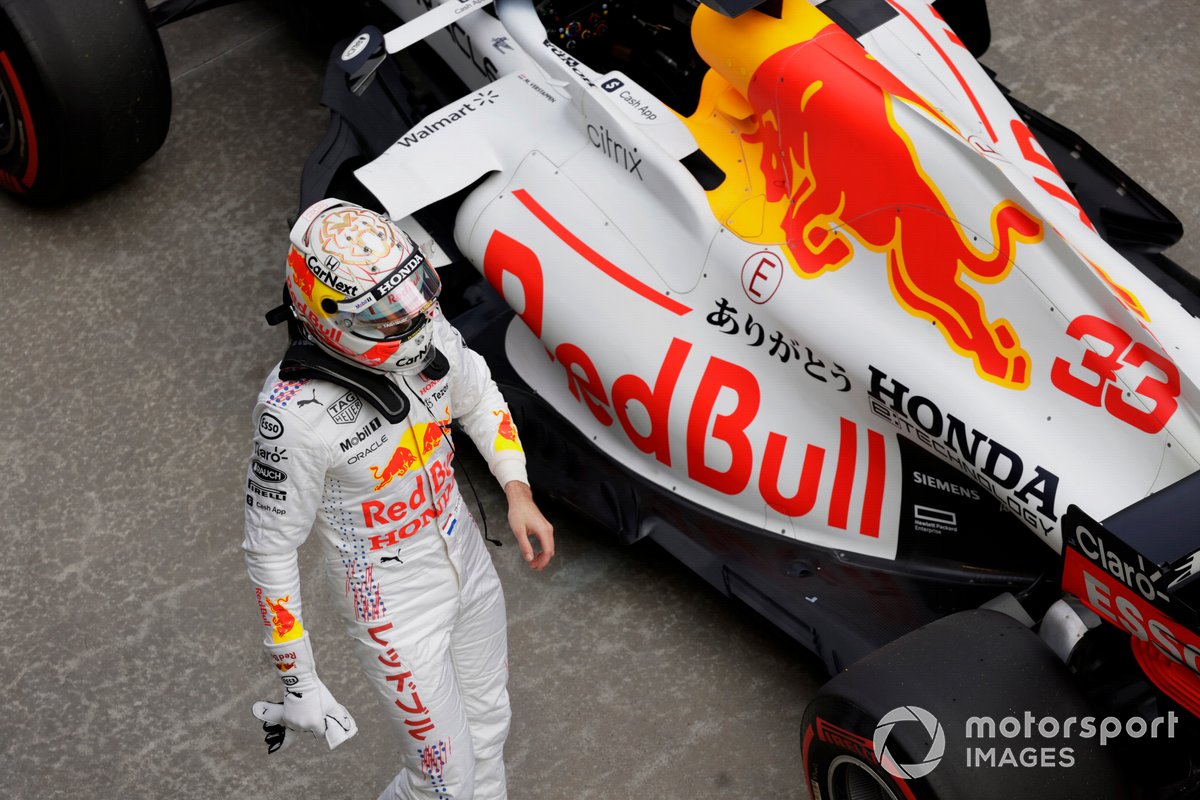 Max Verstappen, Red Bull Racing, arriva al Parc Ferme dopo le Qualifiche
