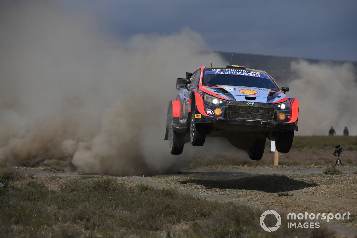 Thierry Neuville, Martijn Wydaeghe