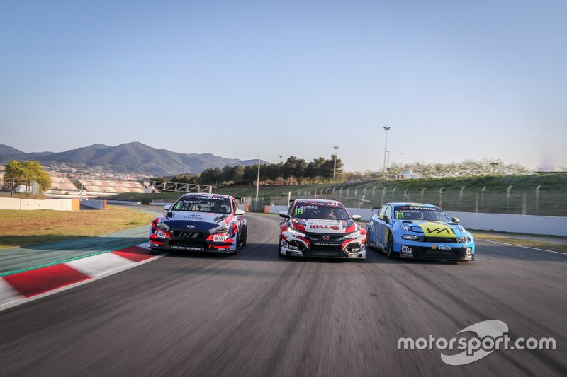 Tiago Monteiro, KCMG Honda Civic Type R TCR, Andy Priaulx, Cyan Performance Lynk & Co 03 TCR, Gabriele Tarquini, BRC Hyundai N Squadra Corse Hyundai i30 N TCR