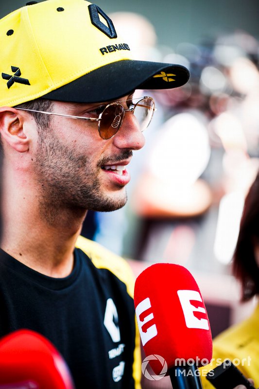 Daniel Ricciardo, Renault F1 Team basın toplantısında