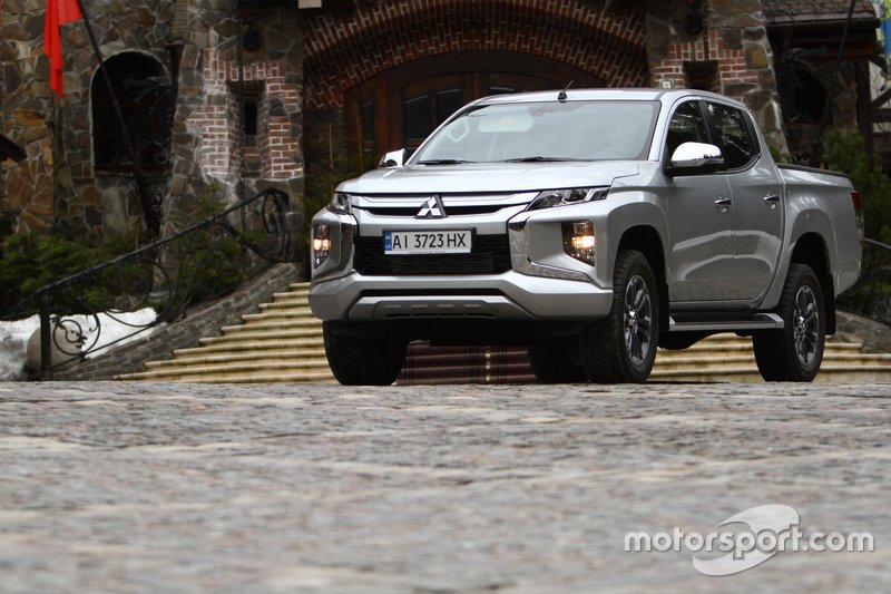 Mitsubishi L200