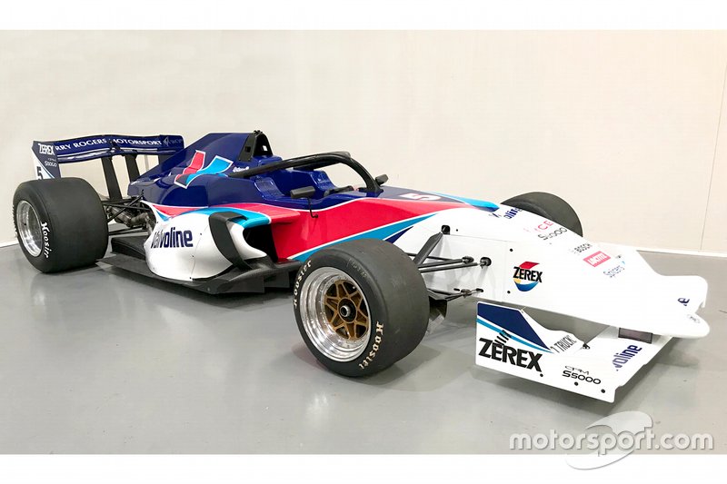 S5000 car in Valvoline livery