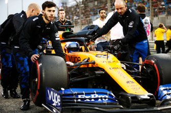 Carlos Sainz Jr., McLaren MCL34