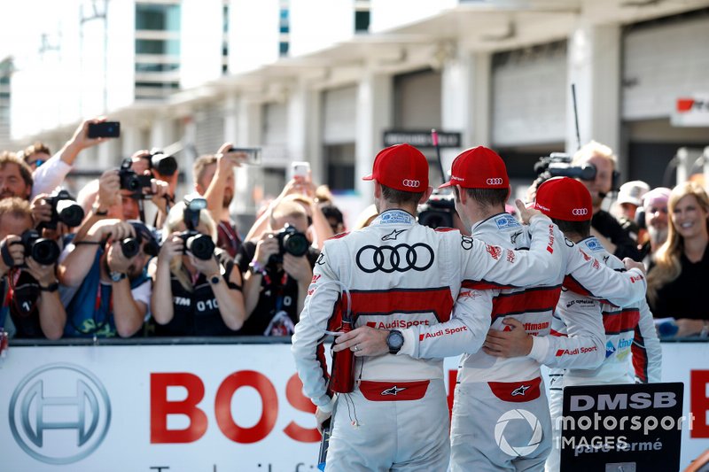 Top 3 dopo la gara, il vincitore della gara Jamie Green, Audi Sport Team Rosberg, Robin Frijns, Audi Sport Team Abt Sportsline, René Rast, Audi Sport Team Rosberg