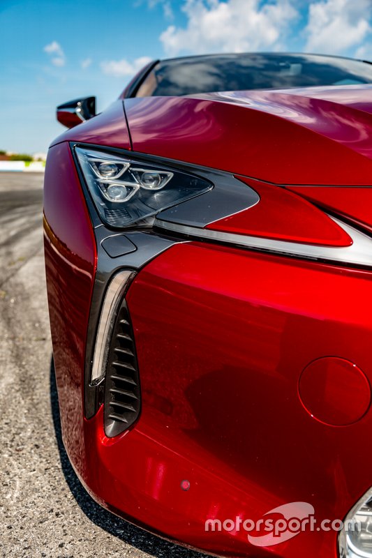 Lexus LC500