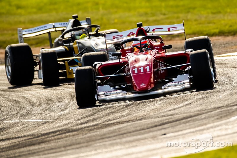 Rubens Barrichello na corrida da S5000