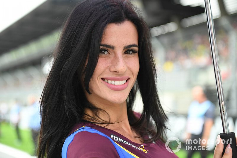 Grid girl