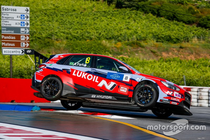 Augusto Farfus, BRC Hyundai N LUKOIL Racing Team Hyundai i30 N TCR