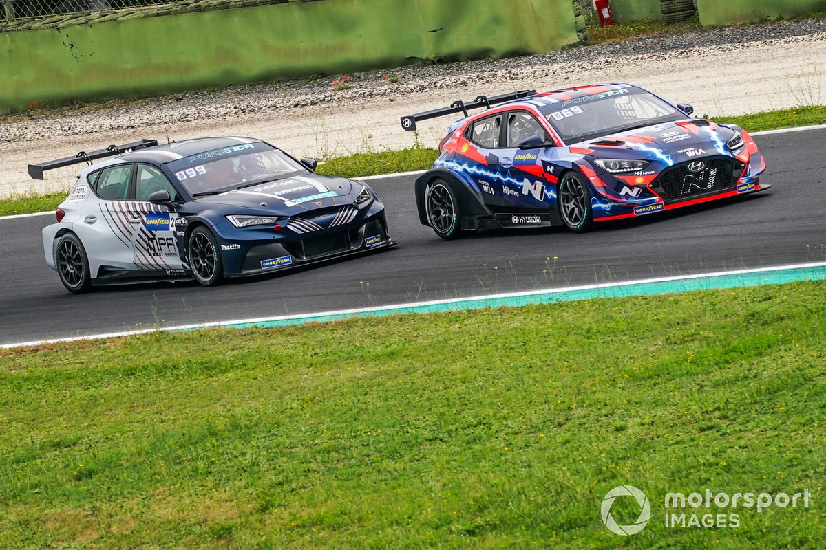 Jordi Gené, Zengő Motorsport X CUPRA, Cupra e-Racer, Jean-Karl Vernay, Hyundai Motorsport N, Hyundai Veloster N ETCR