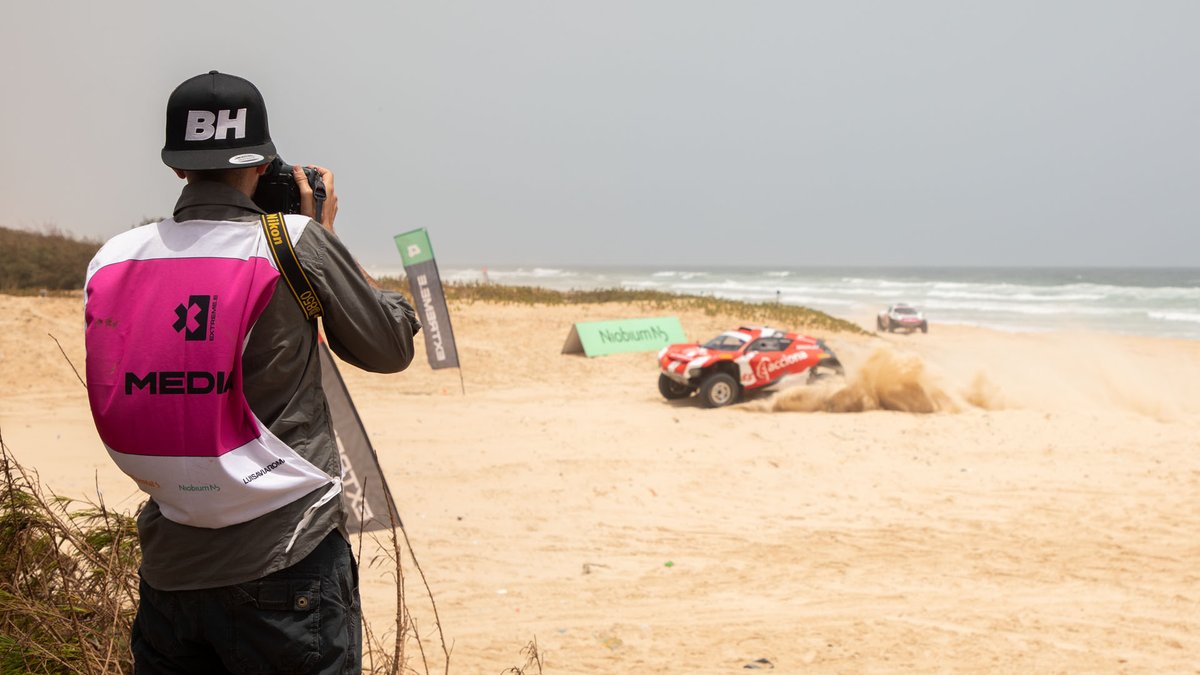 Charly López, fotógrafo de Motorsport Images, en el Ocean X-Prix