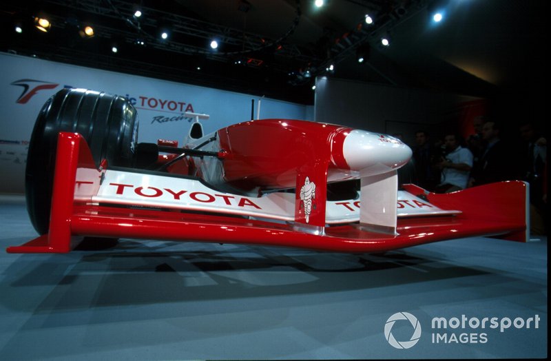 Toyota TF102