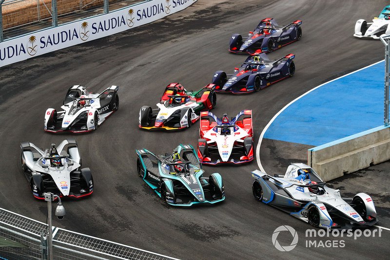Edoardo Mortara, Venturi Formula E, Venturi VFE05 Nelson Piquet Jr., Panasonic Jaguar Racing, Jaguar I-Type 3, Oliver Rowland, Nissan e.Dams, Nissan IMO1, alla partenza