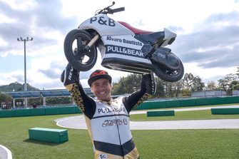 Alvaro Bautista, Angel Nieto Team, lors d'une course de mini-moto