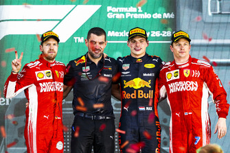 Sebastian Vettel, Ferrari, 2nd position, Guillaume Rocquelin, Head of Race Engineering, Red Bull Racing, Max Verstappen, Red Bull Racing, 1st position, and Kimi Raikkonen, Ferrari, 3rd position, on the podium