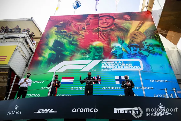 Podio: ganador, Lewis Hamilton, Mercedes-AMG Petronas F1, el segundo lugar Max Verstappen, Red Bull Racing y tercer lugar Valtteri Bottas, Mercedes-AMG Petronas F1 