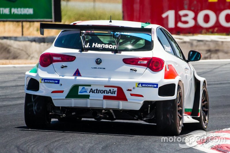 Jay Hanson, Ashley Seward Motorsport, Alfa Romeo Giulietta Veloce TCR